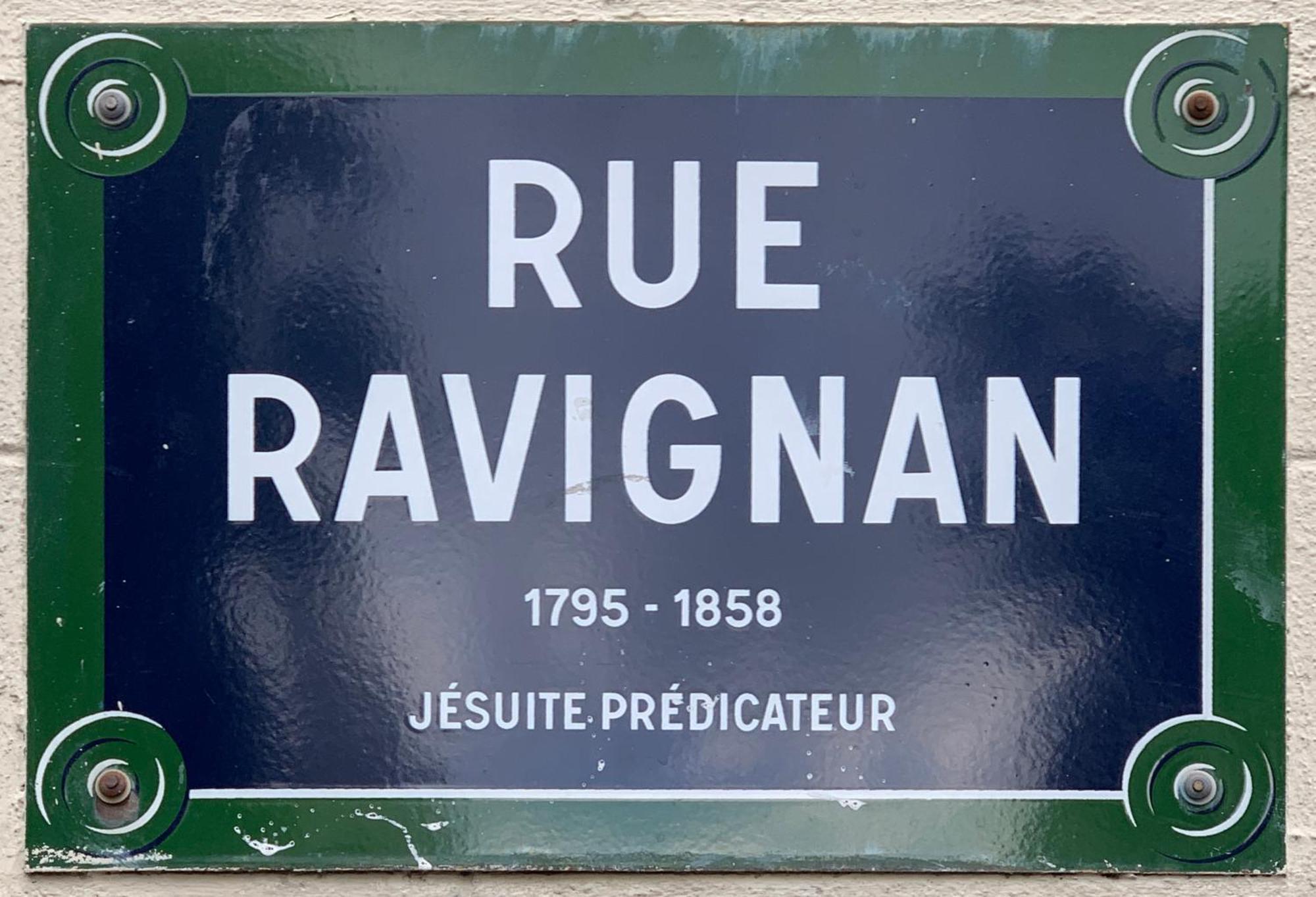 Entier Aux Abbesses - Montmartre - Flat In Montmartre Appartement Paris